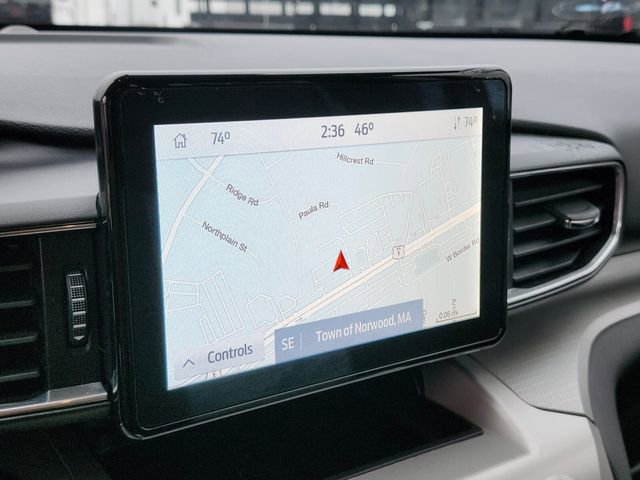 Certified 2022 Ford Explorer XLT w/ Equipment Group 202A image 22