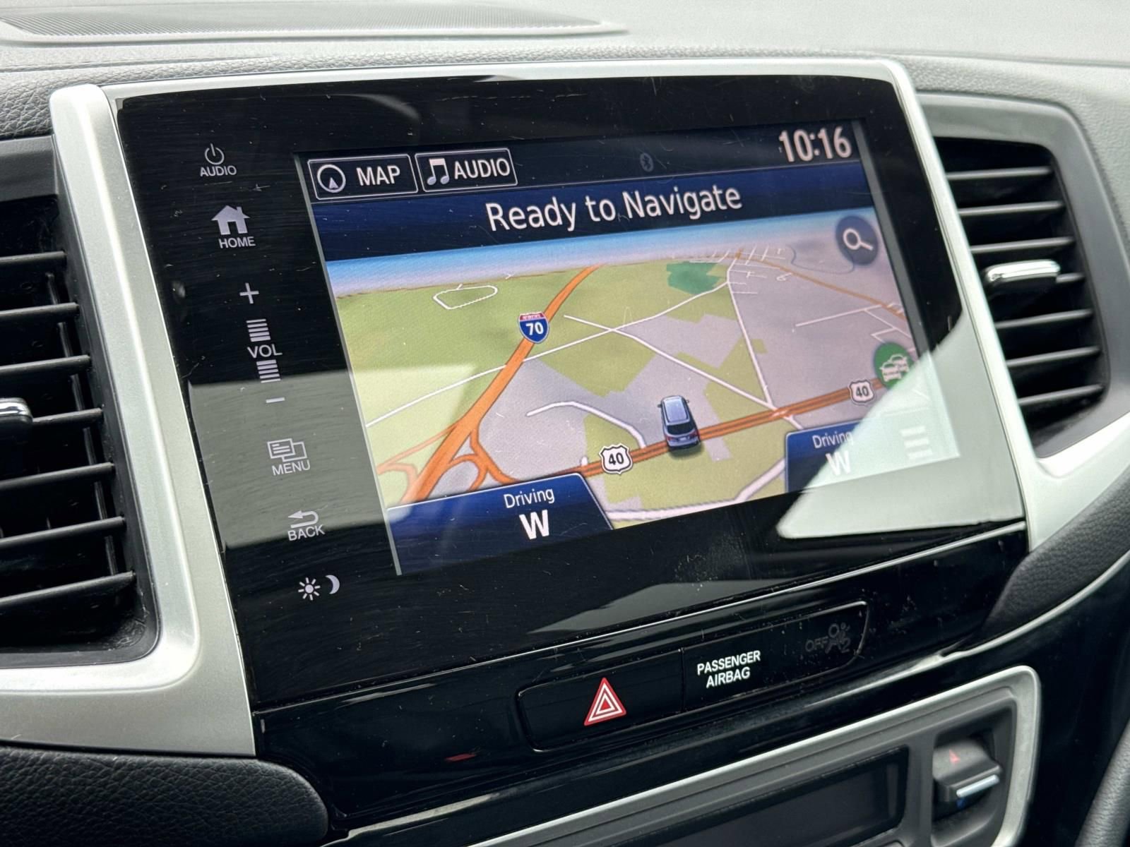 Used 2018 Honda Pilot Touring image 9