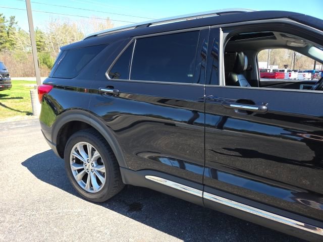Used 2021 Ford Explorer Limited w/ Equipment Group 301A AWD/4WD image 33