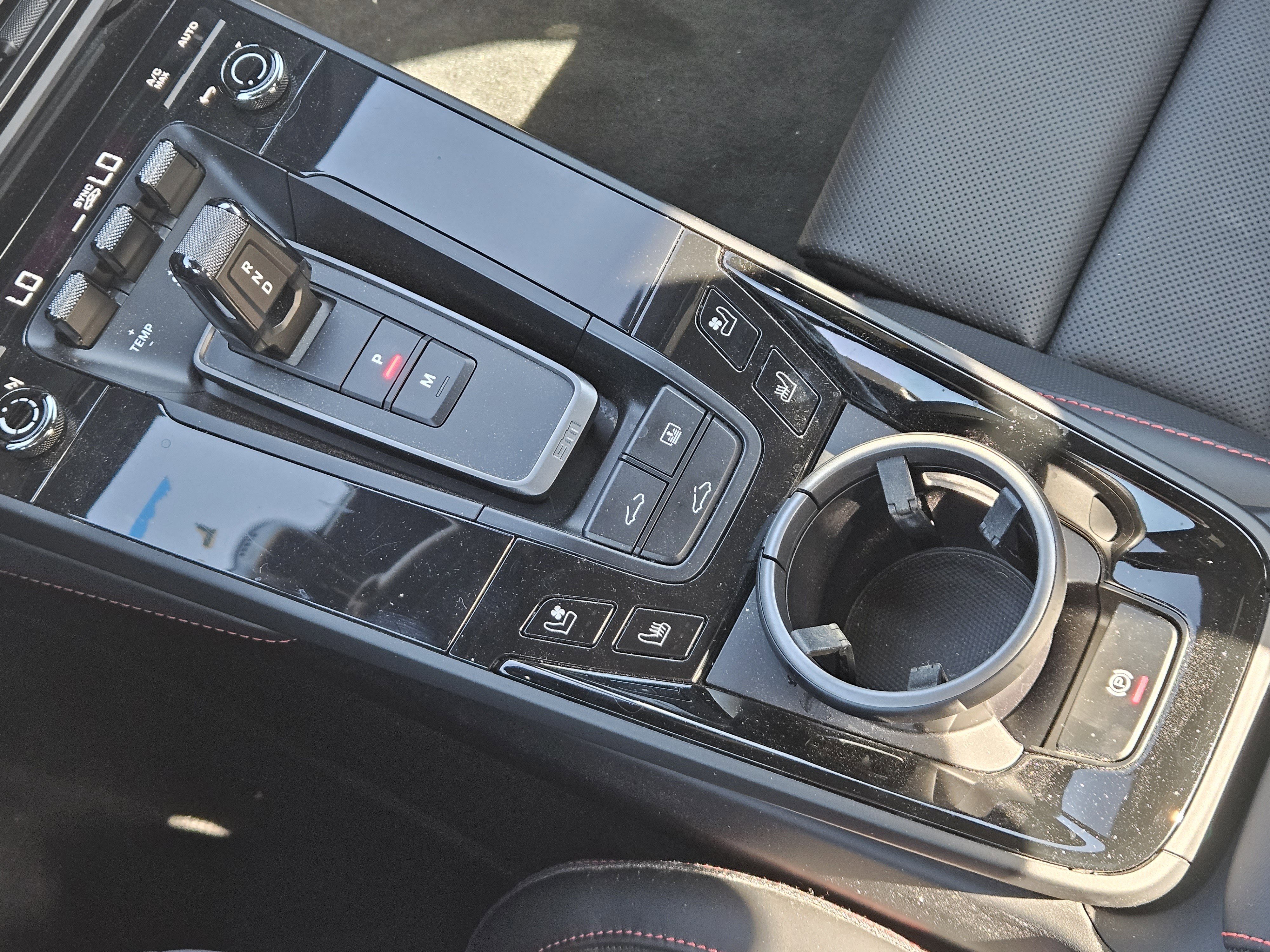 Certified 2023 Porsche 911 Carrera T image 20