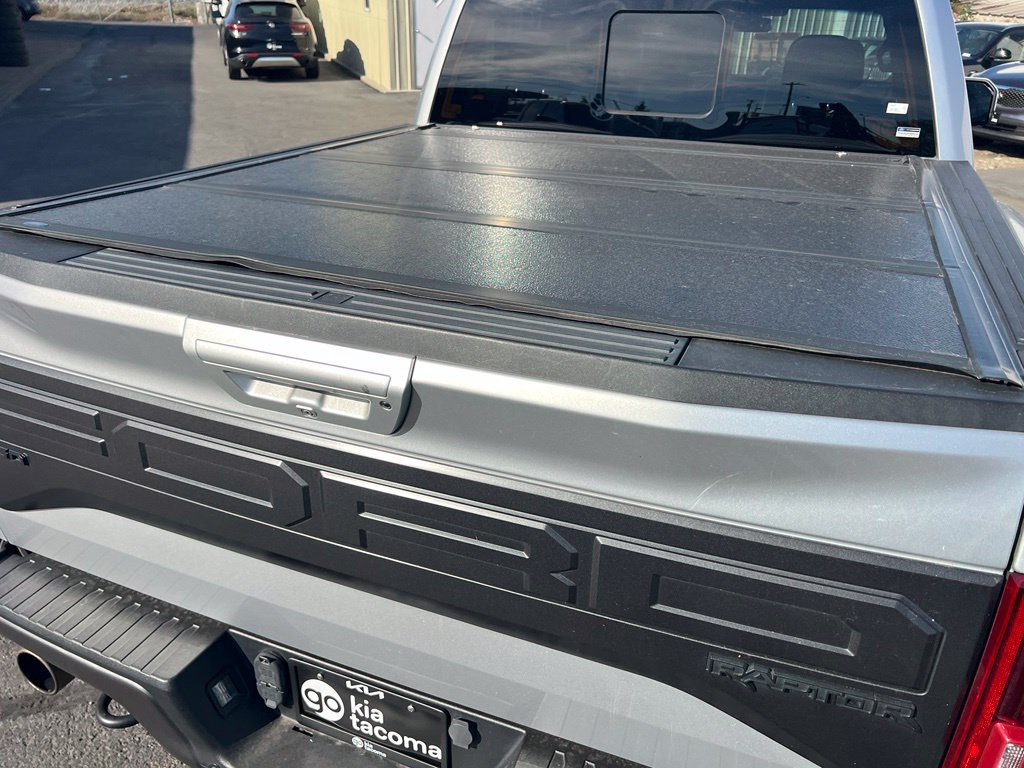 Used 2017 Ford F150 Raptor w/ Equipment Group 802A Luxury AWD/4WD image 10