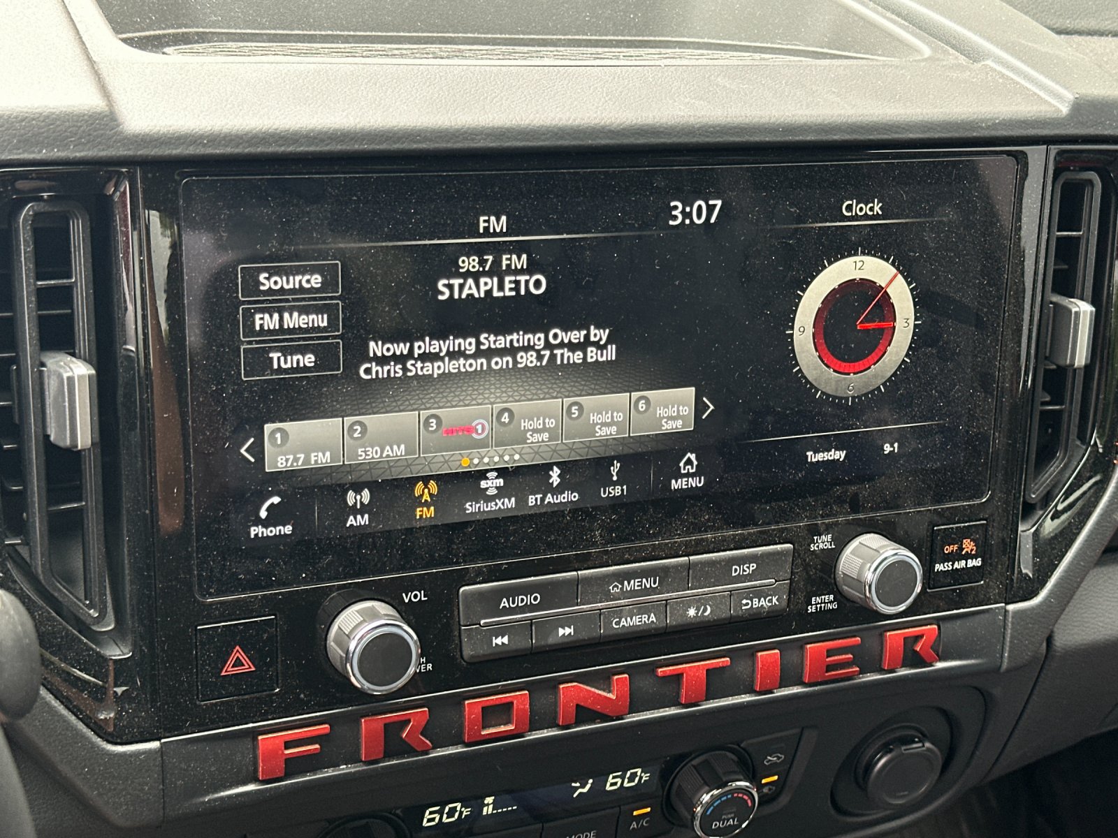 Used 2025 Nissan Frontier PRO-4X w/ Interior Protection Package AWD/4WD image 17
