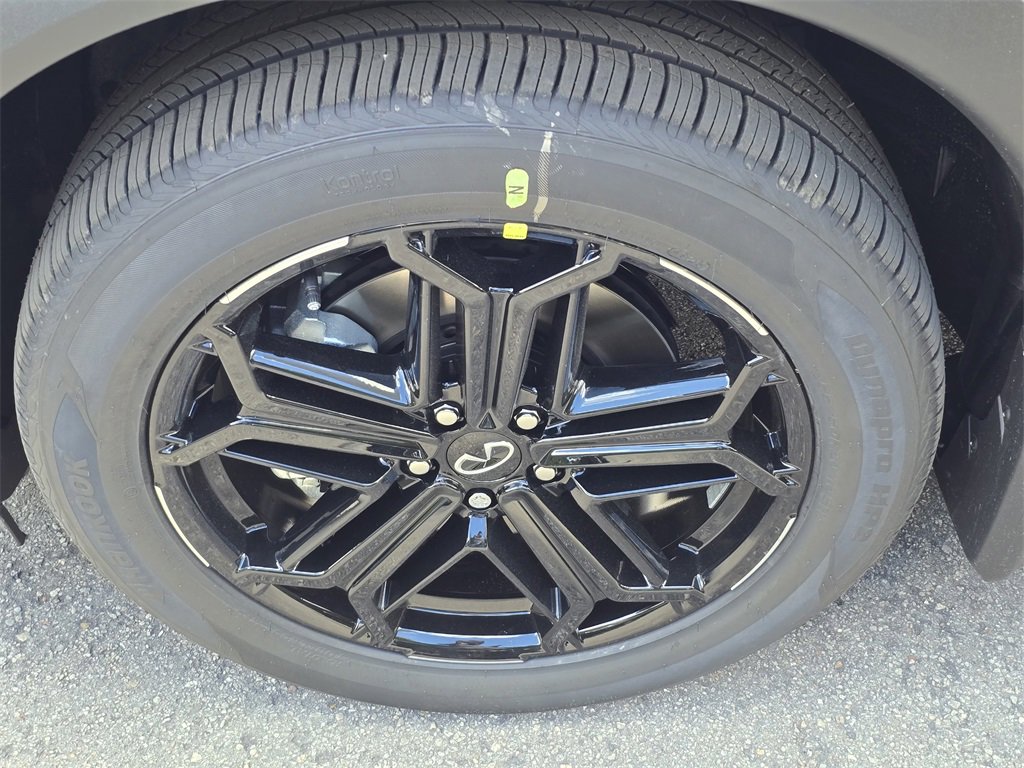 New 2026 INFINITI QX60 Sport w/ Dark Cargo Package image 7