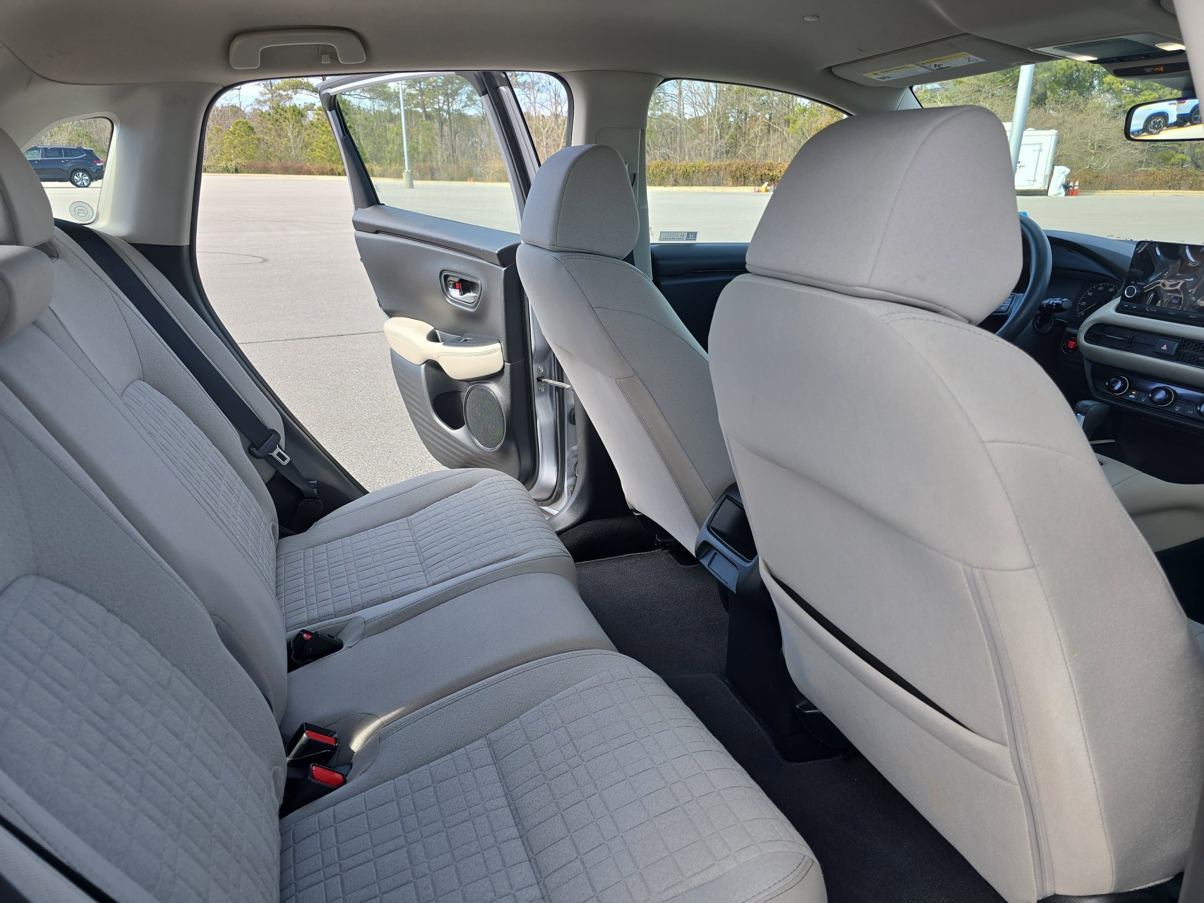 Used 2023 Honda HR-V LX image 10