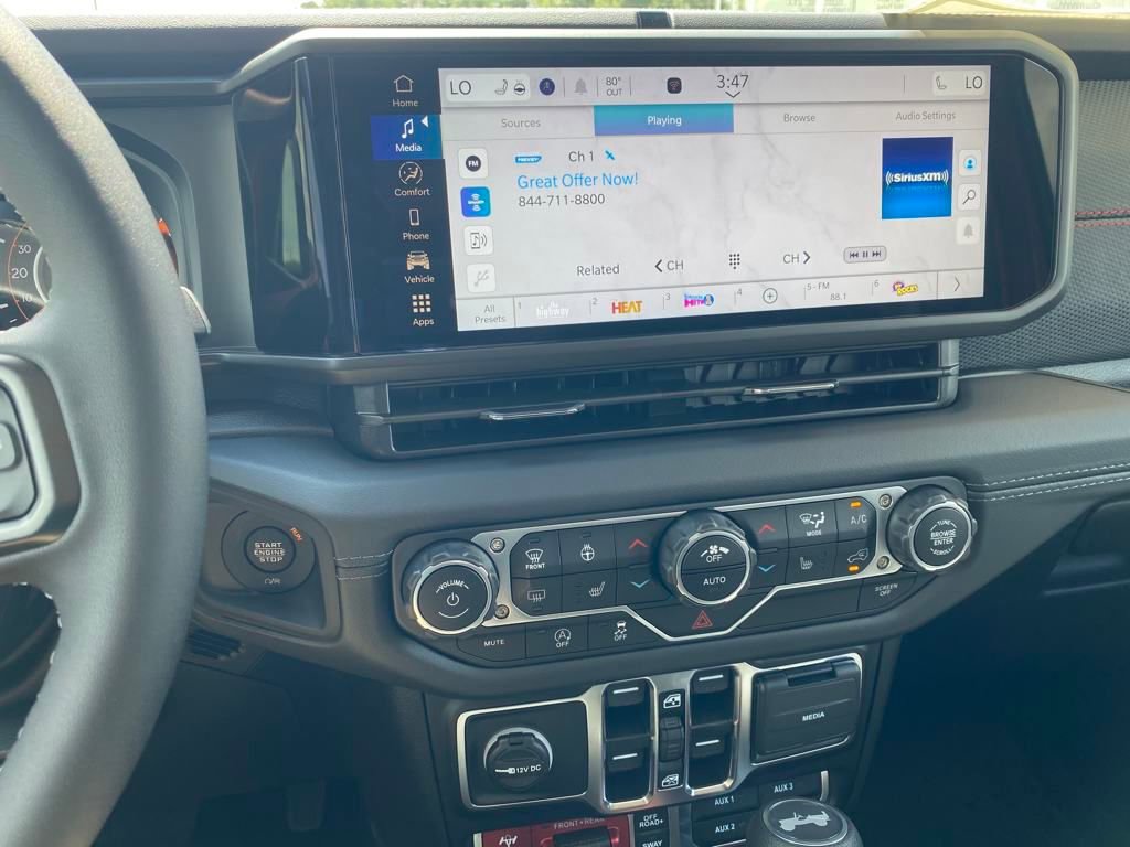 New 2025 Jeep Wrangler Unlimited Rubicon image 17