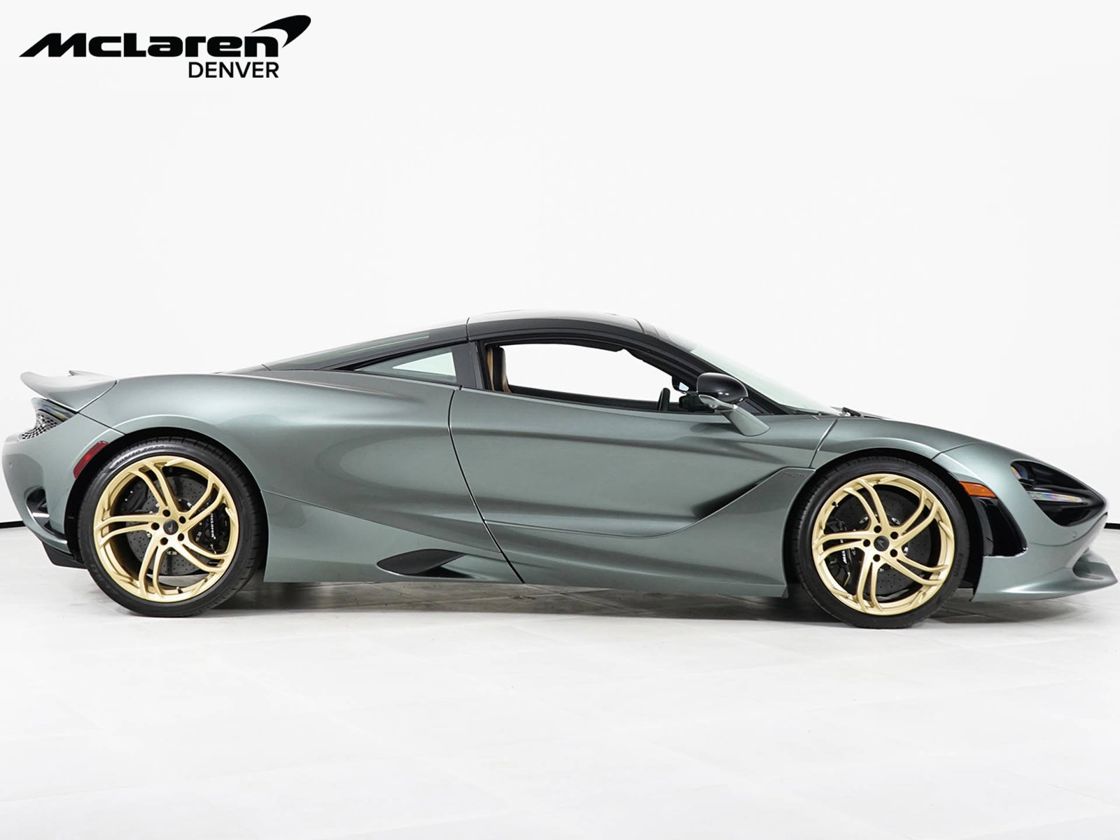 Used 2026 McLaren 750S RWD image 9