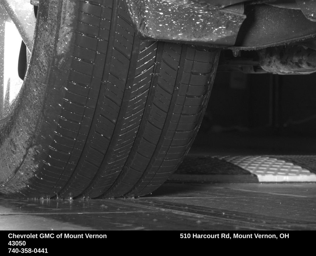 Used 2022 Chevrolet Equinox LS w/ LPO, Floor Liner Package FWD image 13
