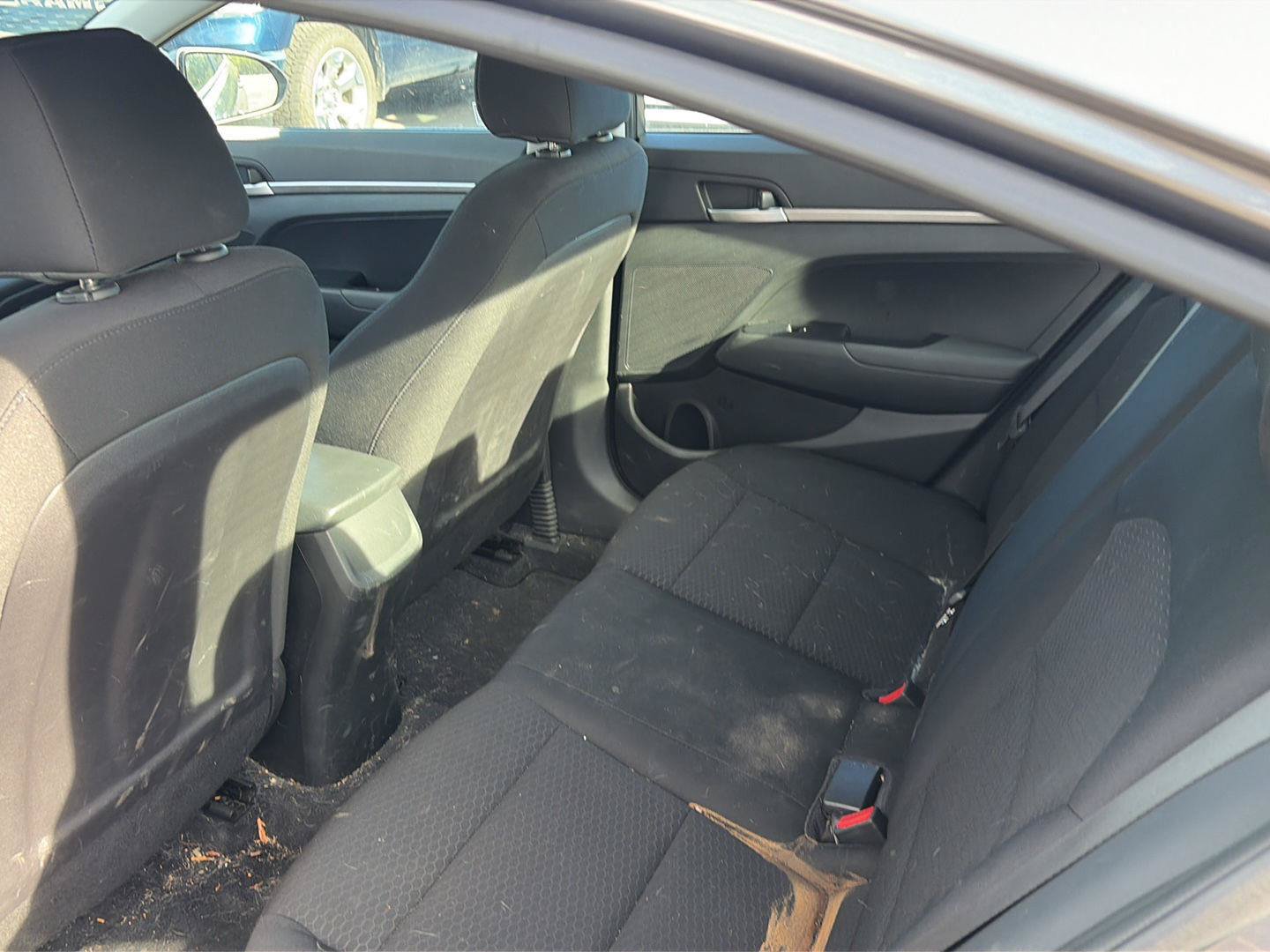Used 2019 Hyundai Elantra SE w/ Cargo Package FWD image 6