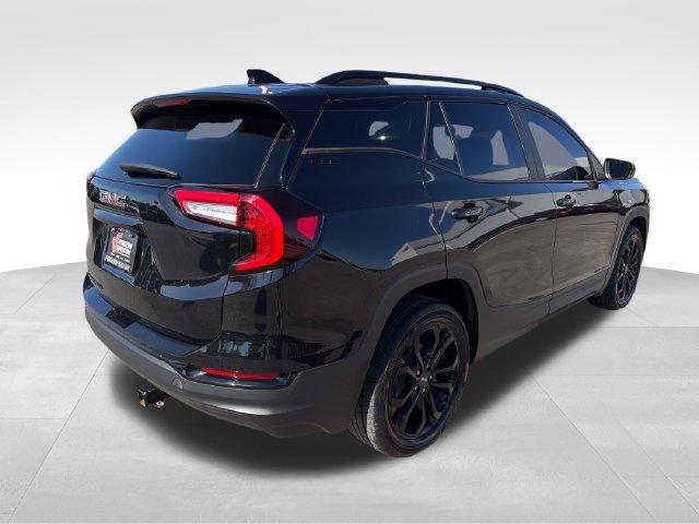 Used 2022 GMC Terrain SLE w/ Driver Convenience Package FWD image 7