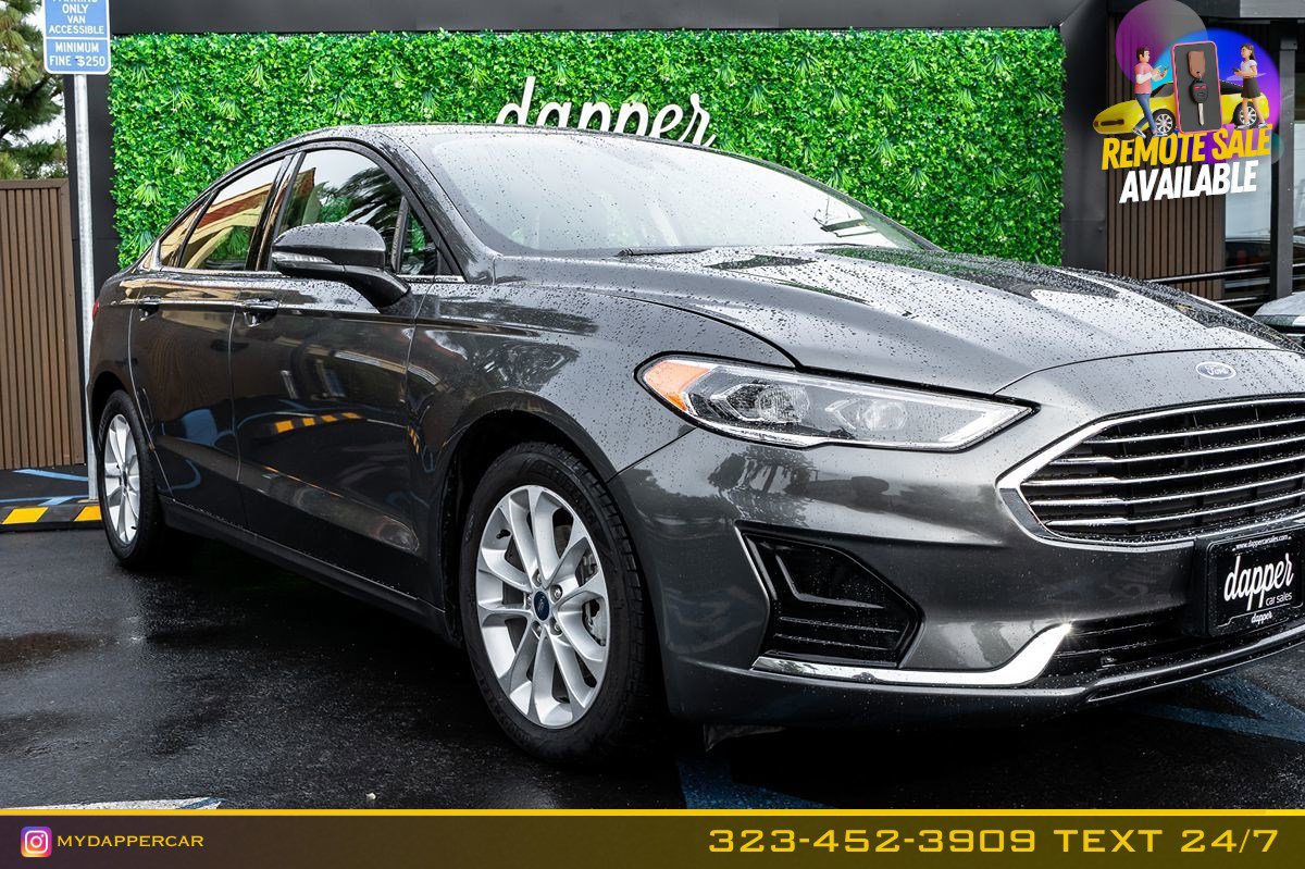Used 2020 Ford Fusion SEL image 4