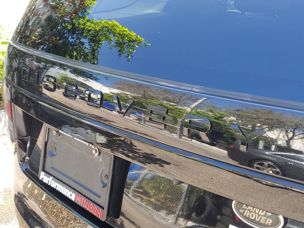 Used 2019 Land Rover Discovery HSE image 9