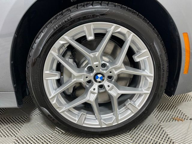 New 2026 BMW 330i xDrive Sedan w/ Premium Package AWD/4WD image 24