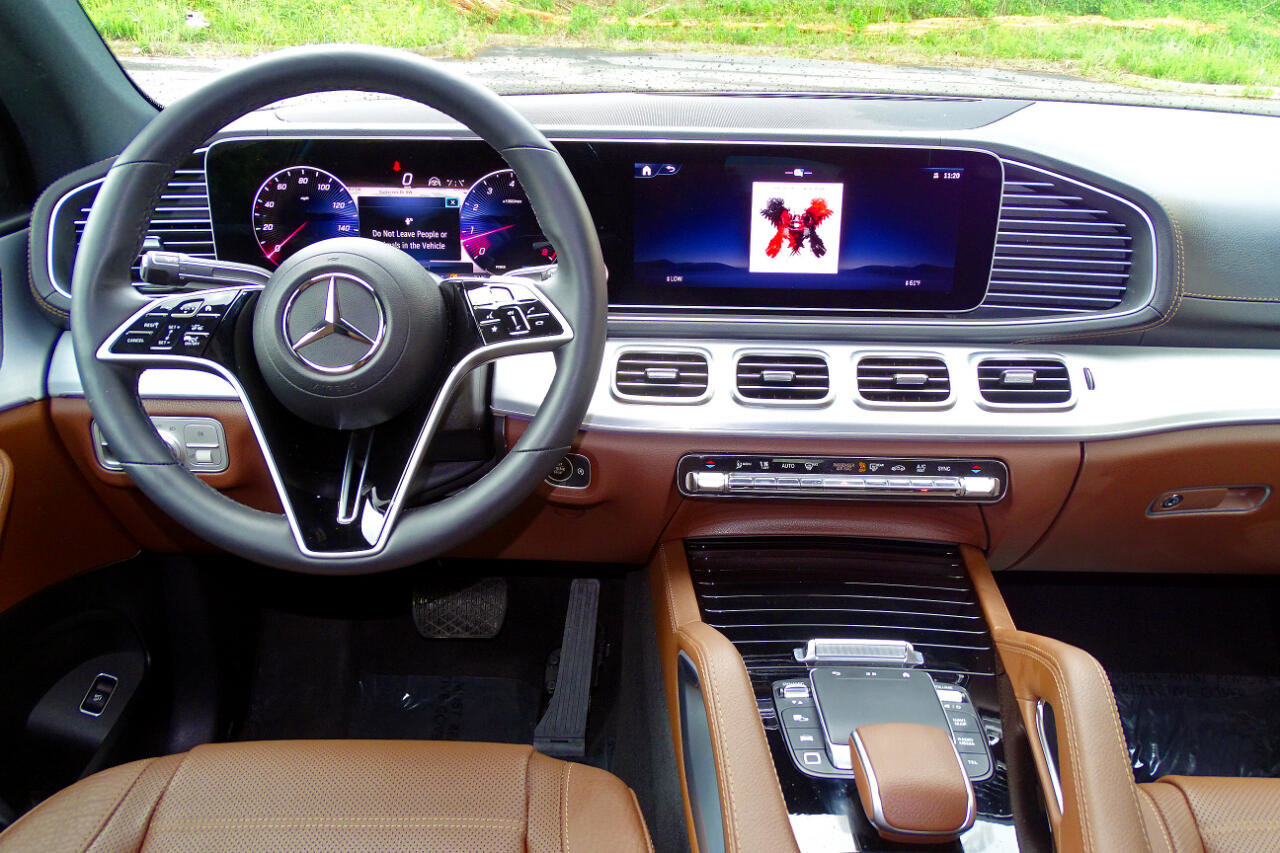Used 2025 Mercedes-Benz GLE 450 4MATIC Coupe image 23