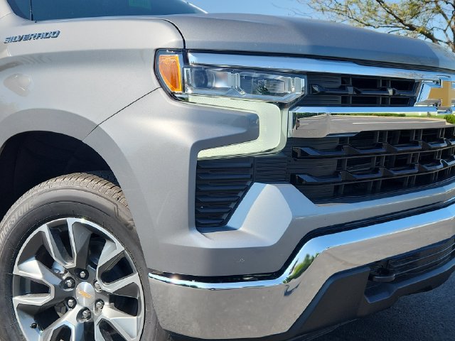 New 2026 Chevrolet Silverado 1500 LT AWD/4WD image 9