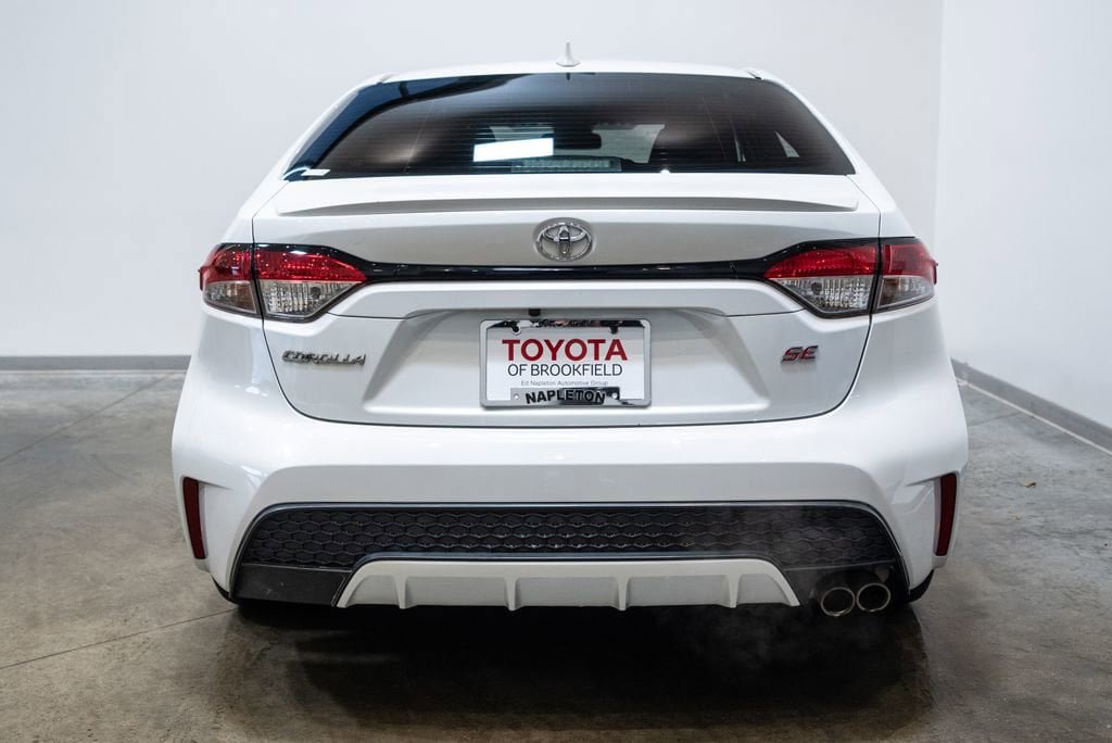 Used 2022 Toyota Corolla SE FWD image 8