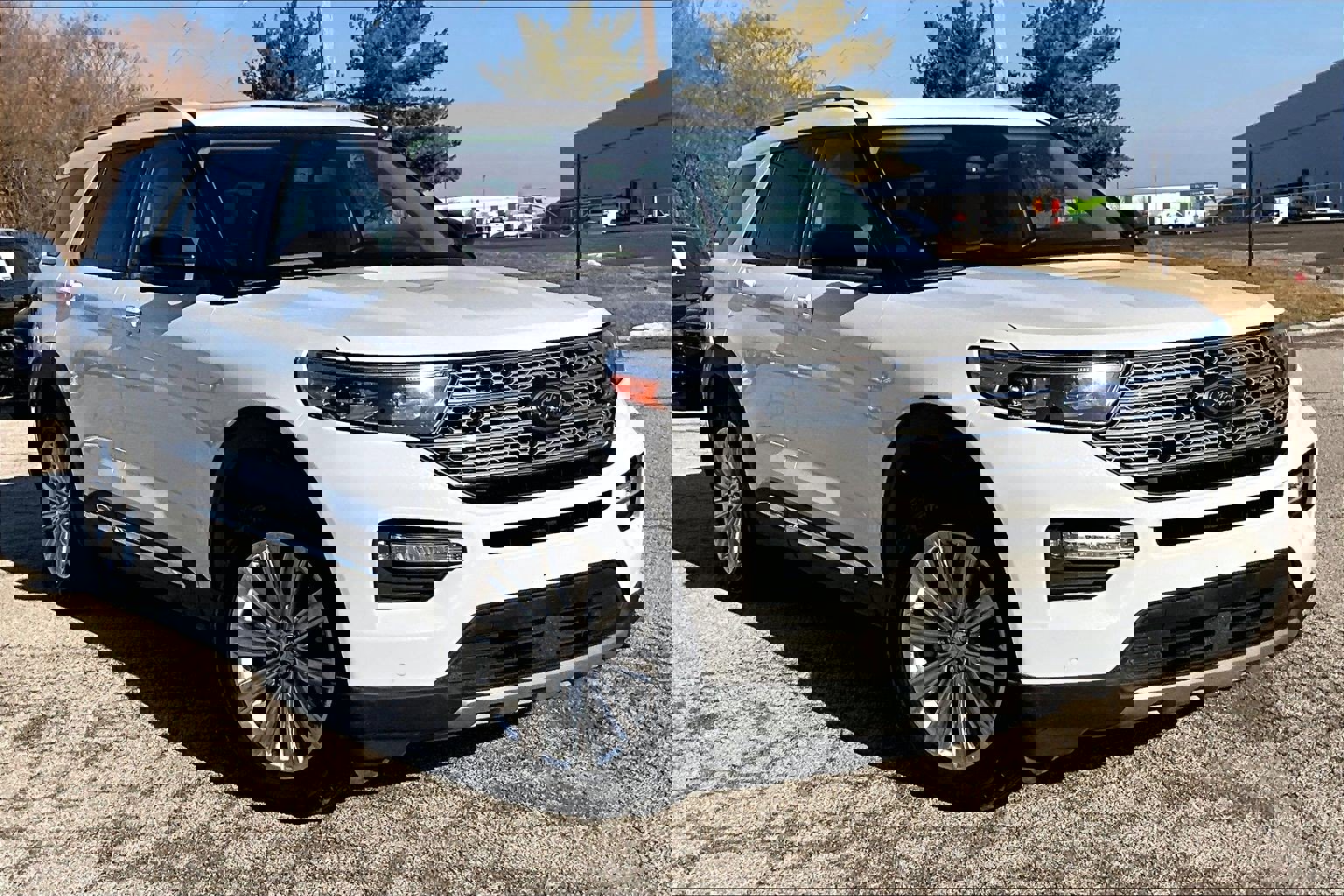 Used 2021 Ford Explorer Limited image 39