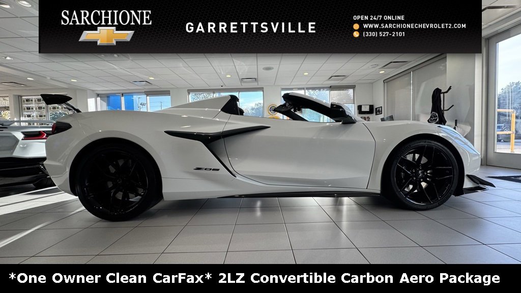 Used 2025 Chevrolet Corvette Z06 image 1