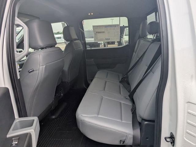 New 2026 Ford F350 XL w/ XL Chrome Package AWD/4WD image 11