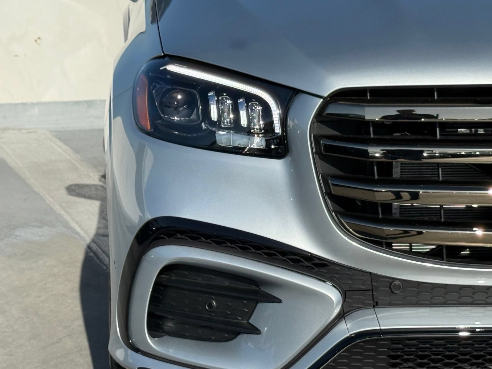New 2026 Mercedes-Benz GLS 450 4MATIC image 5