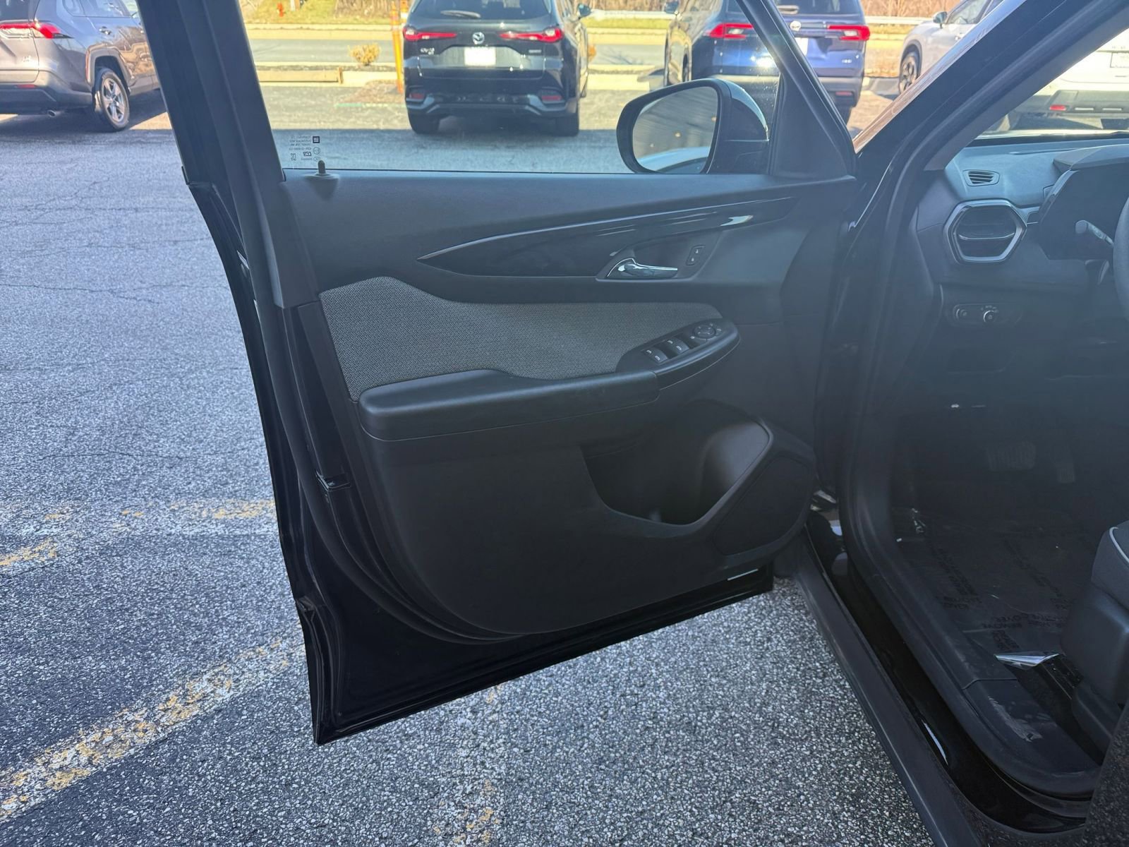 Used 2025 Chevrolet TrailBlazer LT image 18