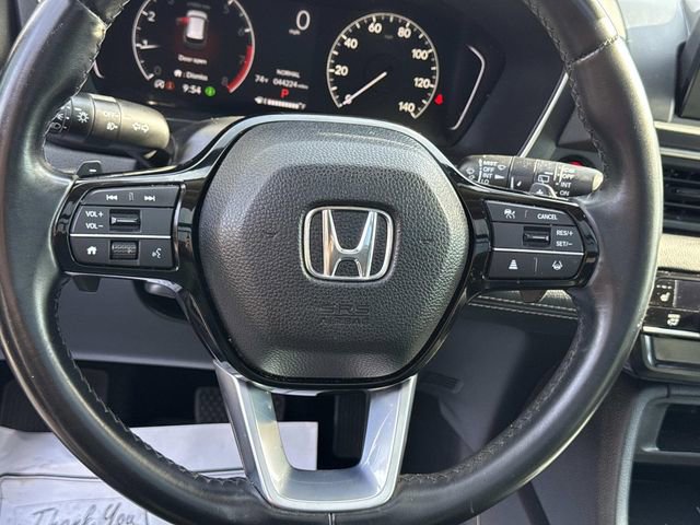 Certified 2024 Honda Pilot Touring image 15