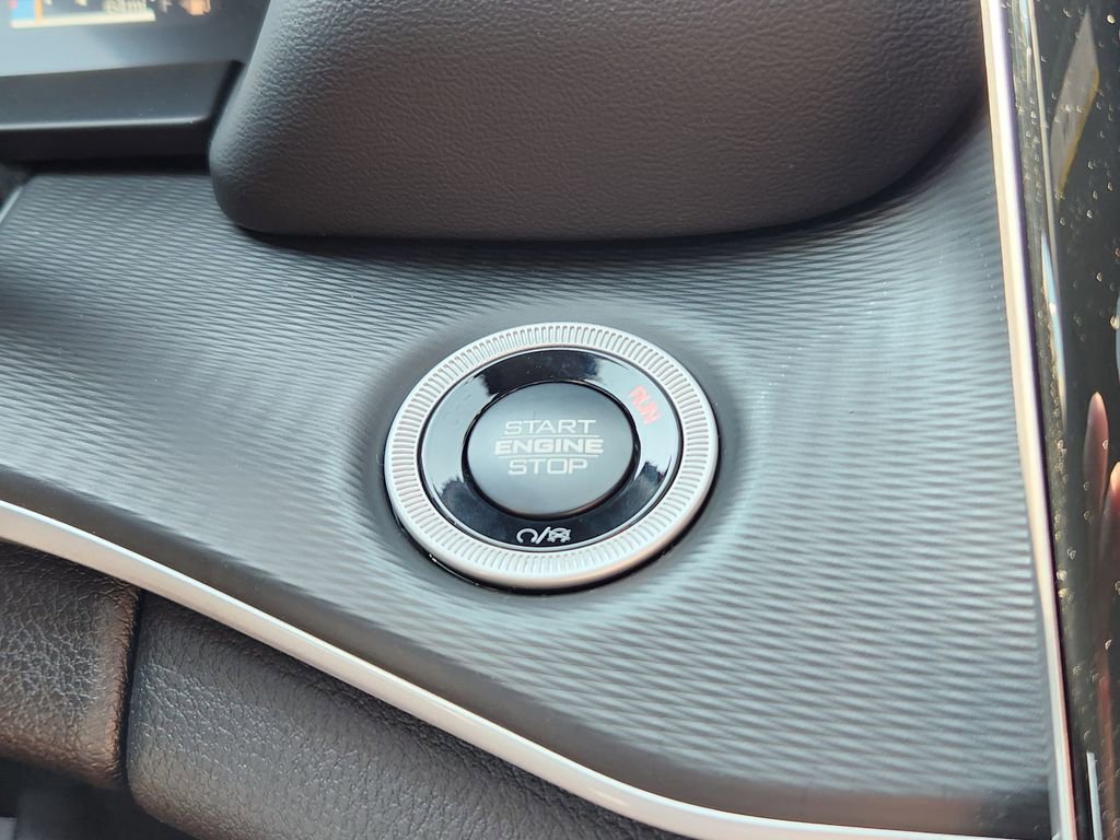 New 2025 Jeep Grand Cherokee Laredo X w/ Trailer Tow Package image 25