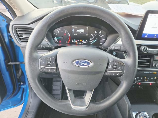 Used 2020 Ford Escape SE image 16