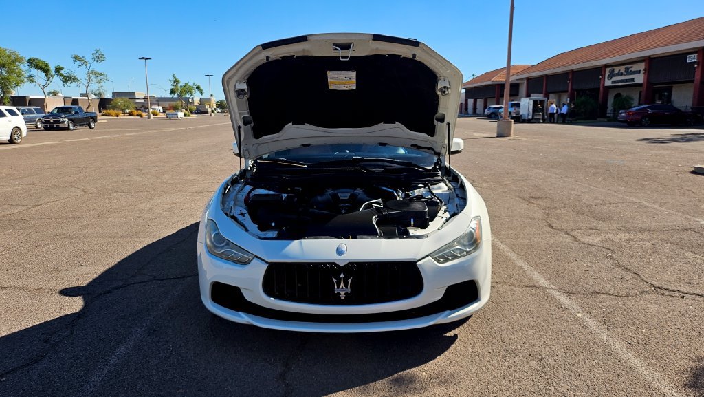Used 2016 Maserati Ghibli RWD image 38