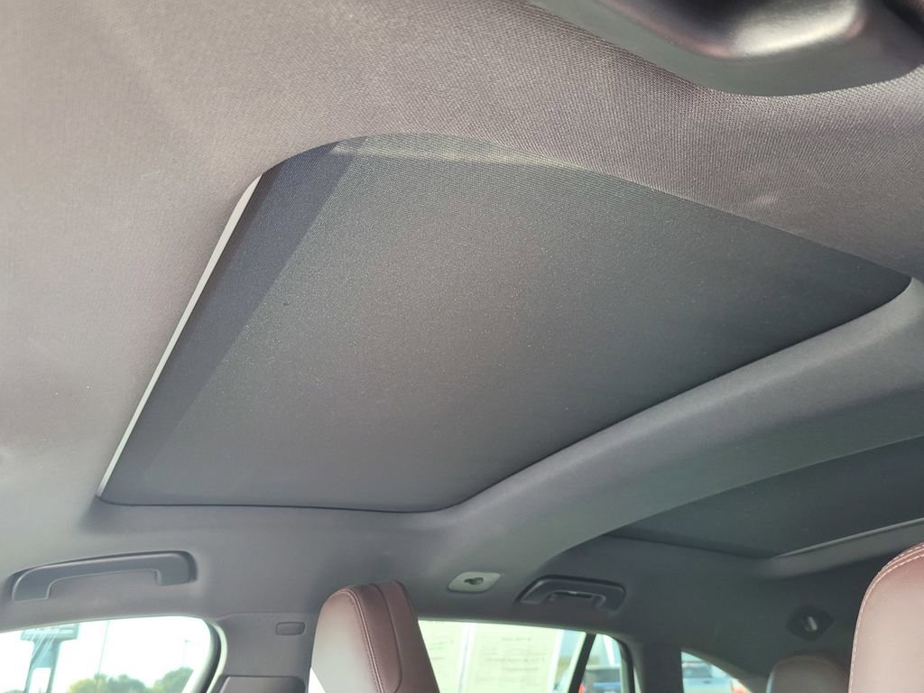 Used 2018 Porsche Panamera 4 w/ Premium Package Plus image 18