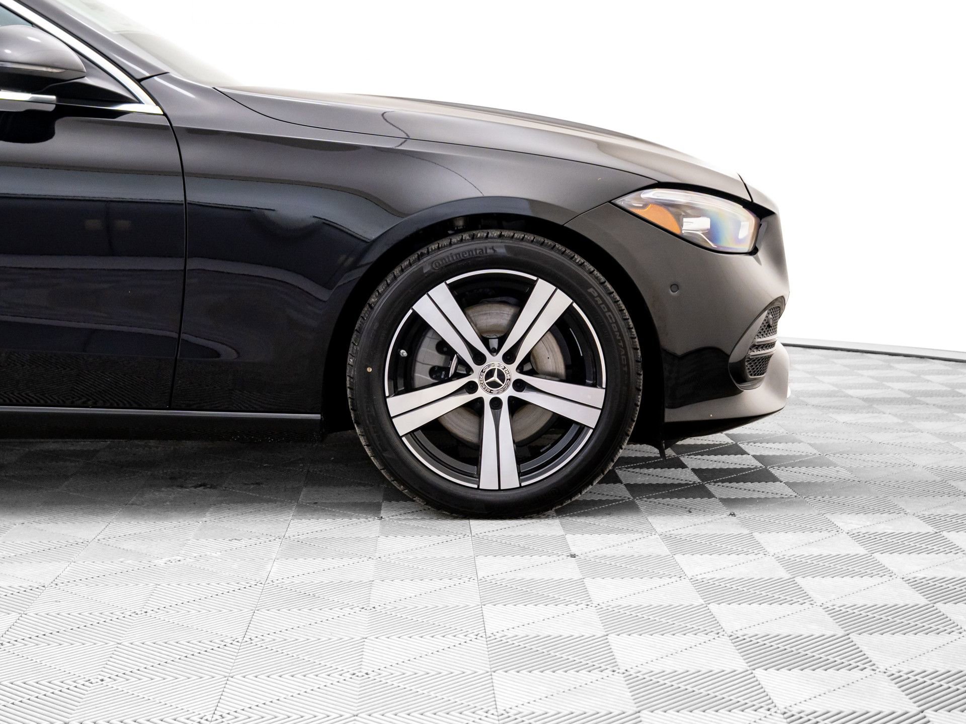 New 2026 Mercedes-Benz C 300 4MATIC Sedan image 38