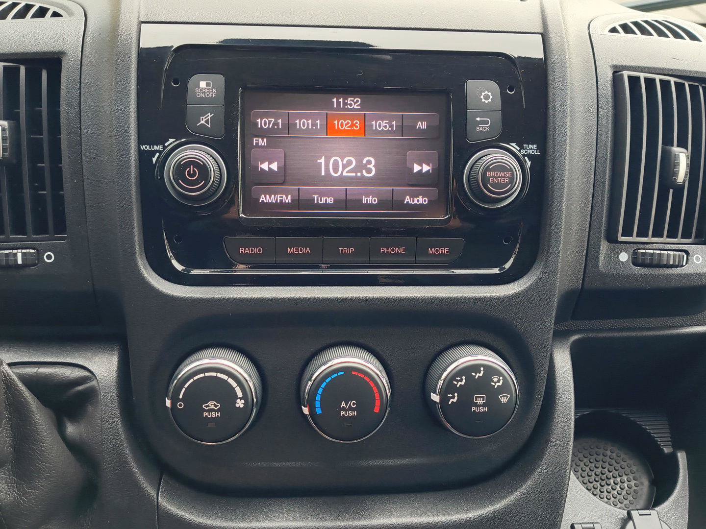 Used 2021 RAM ProMaster 1500 FWD image 18