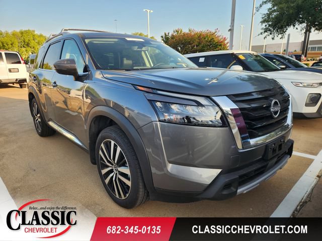 Used 2025 Nissan Pathfinder Platinum w/ Cargo Package