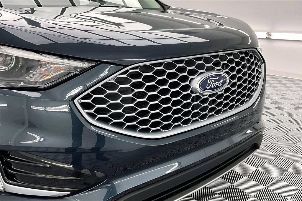 Certified 2023 Ford Edge SEL w/ Convenience Package AWD/4WD image 28