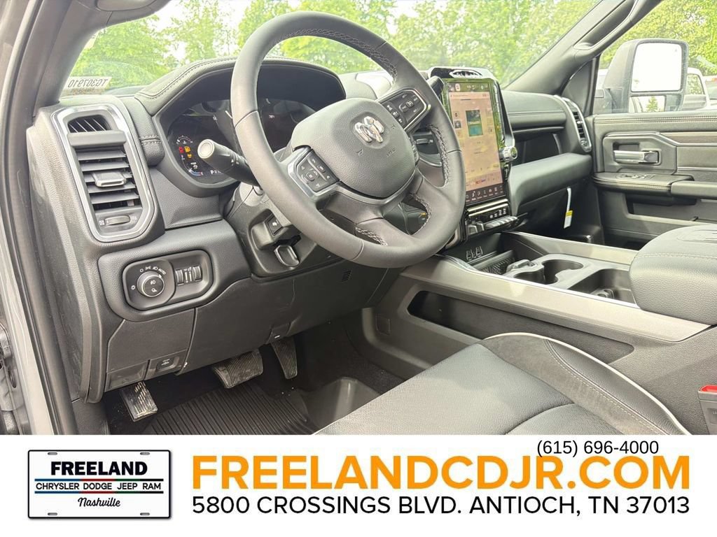 New 2026 RAM 2500 Laramie AWD/4WD image 24