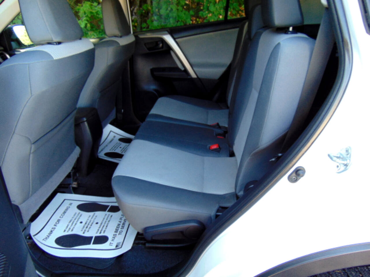 Used 2014 Toyota RAV4 LE FWD image 6