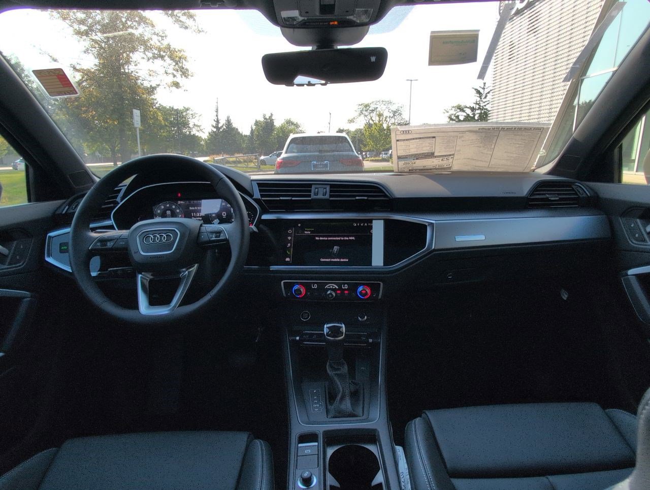 New 2025 Audi Q3 2.0T Premium image 23