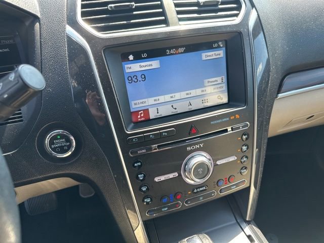 Used 2018 Ford Explorer Limited w/ Equipment Group 301A FWD image 22