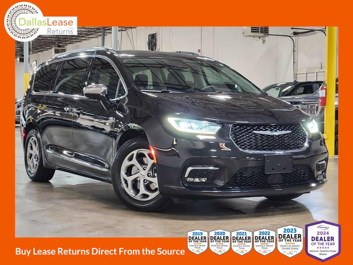 Used 2023 Chrysler Pacifica Limited w/ Uconnect Theater Family Group FWD video 1
