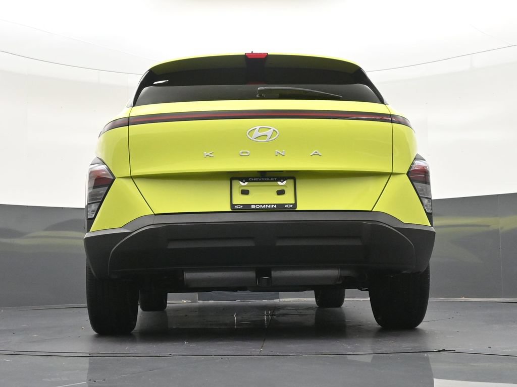 Used 2024 Hyundai Kona SEL w/ Convenience Package FWD image 27