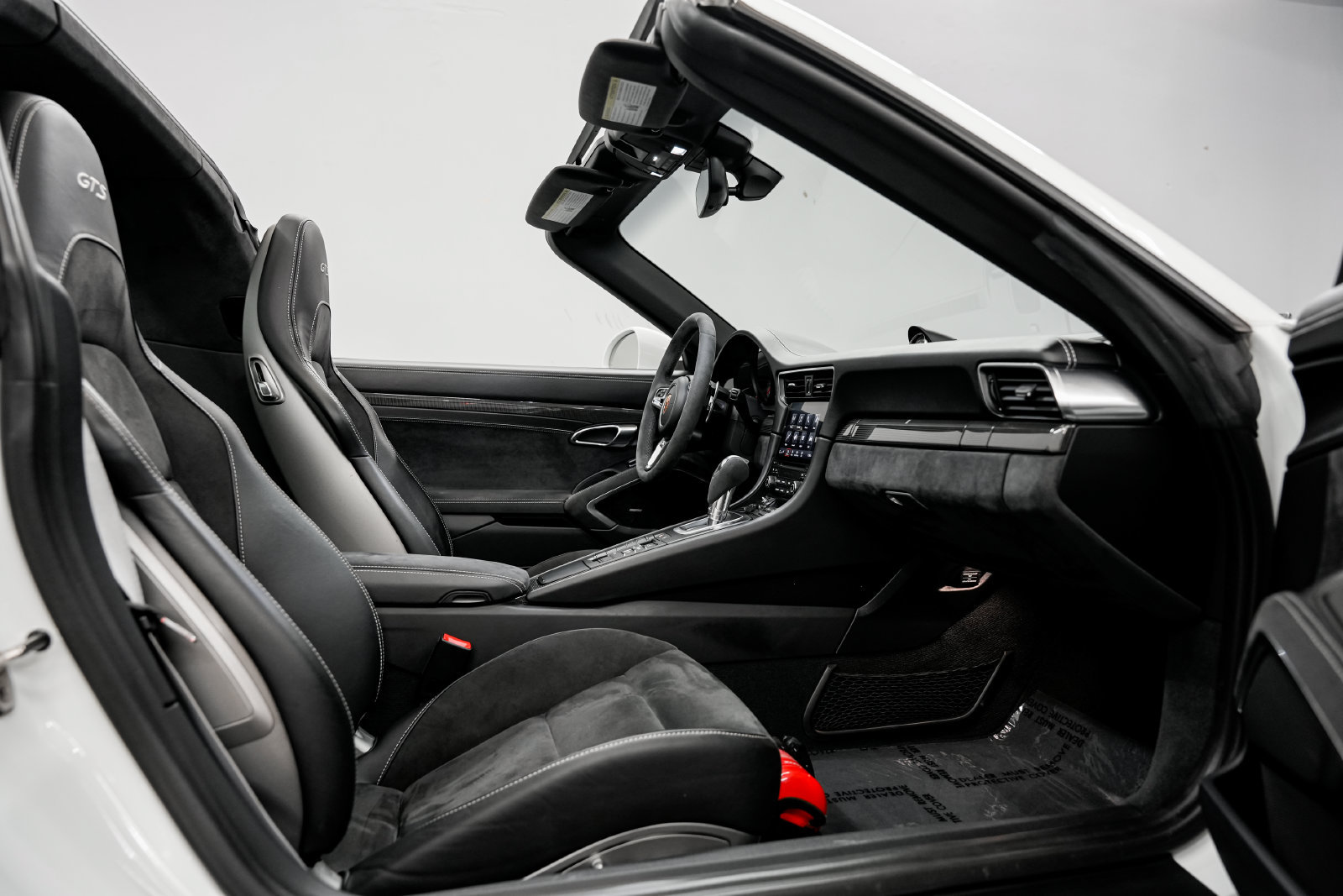 Used 2019 Porsche 911 Targa 4 GTS w/ GTS Interior Package AWD/4WD image 30