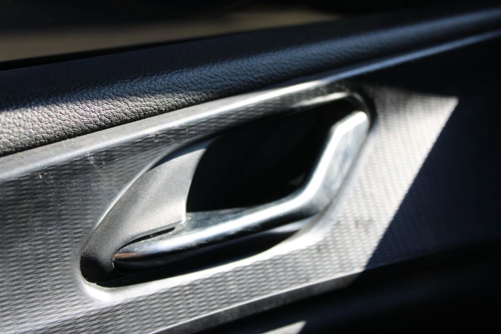 Used 2023 Jeep Grand Cherokee L Laredo image 23