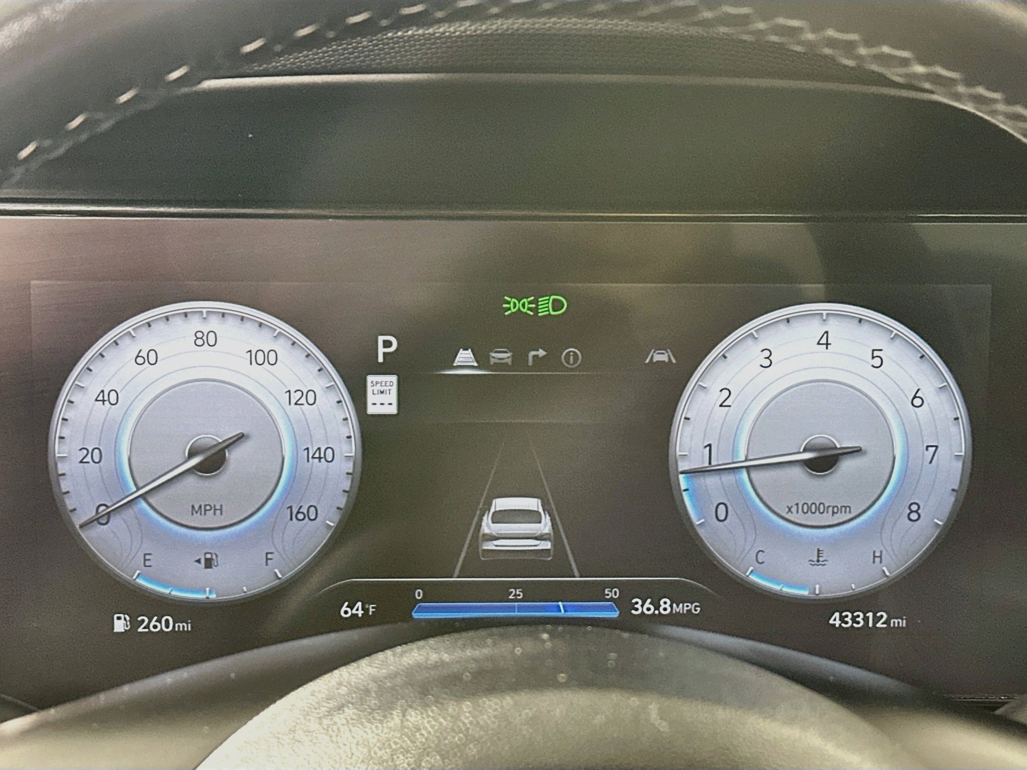 Certified 2025 Hyundai Elantra SEL FWD image 12