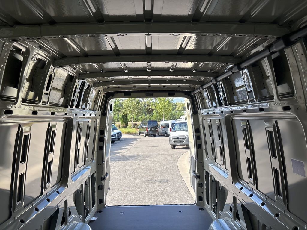 New 2026 Mercedes-Benz Sprinter 2500 image 14