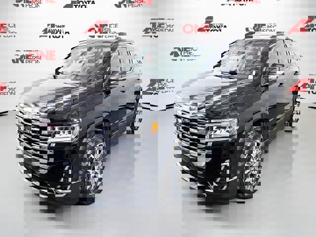 Used 2021 GMC Acadia SLE w/ Driver Convenience Package FWD image 3