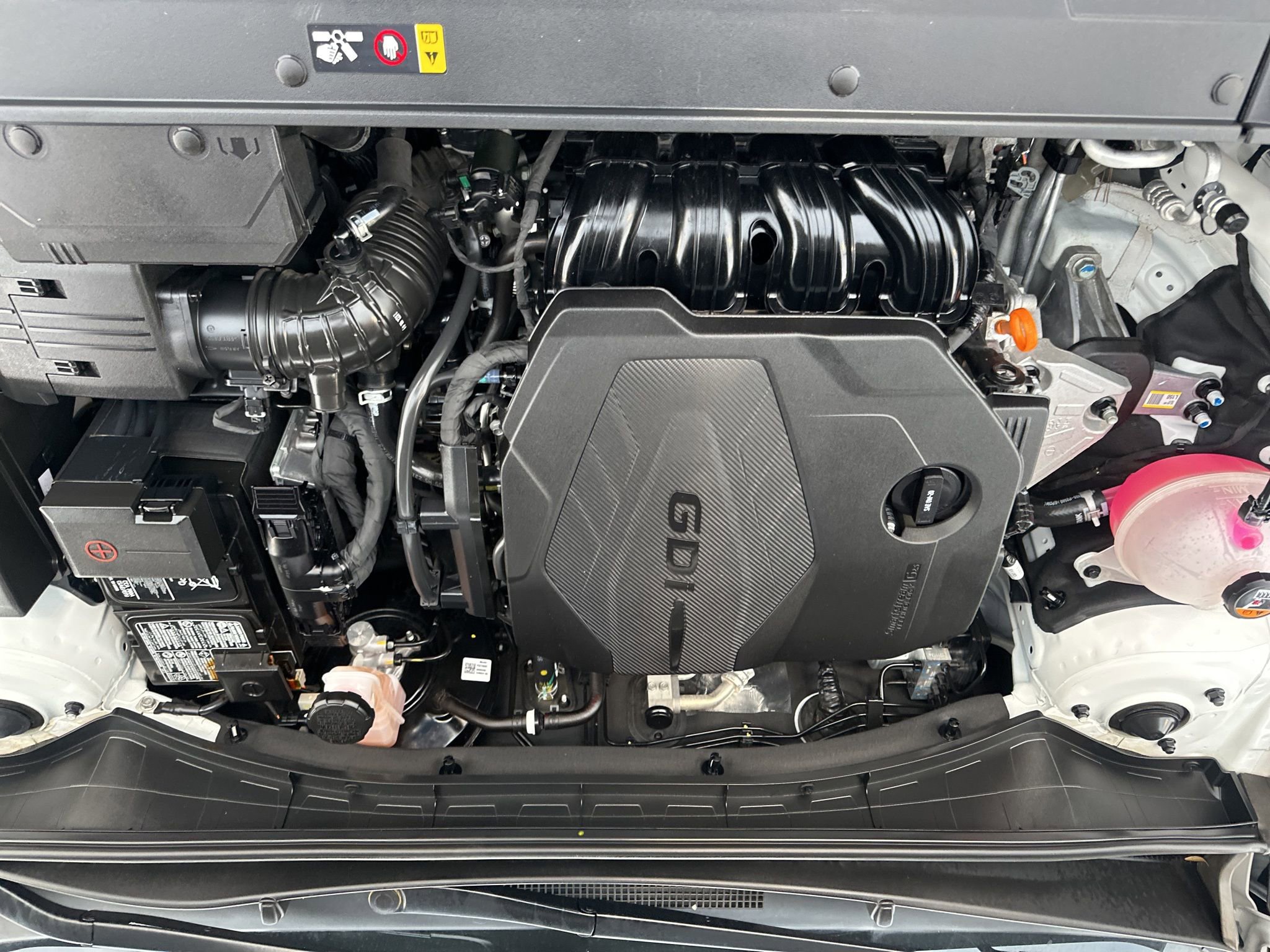 Used 2024 Kia Sorento S image 15