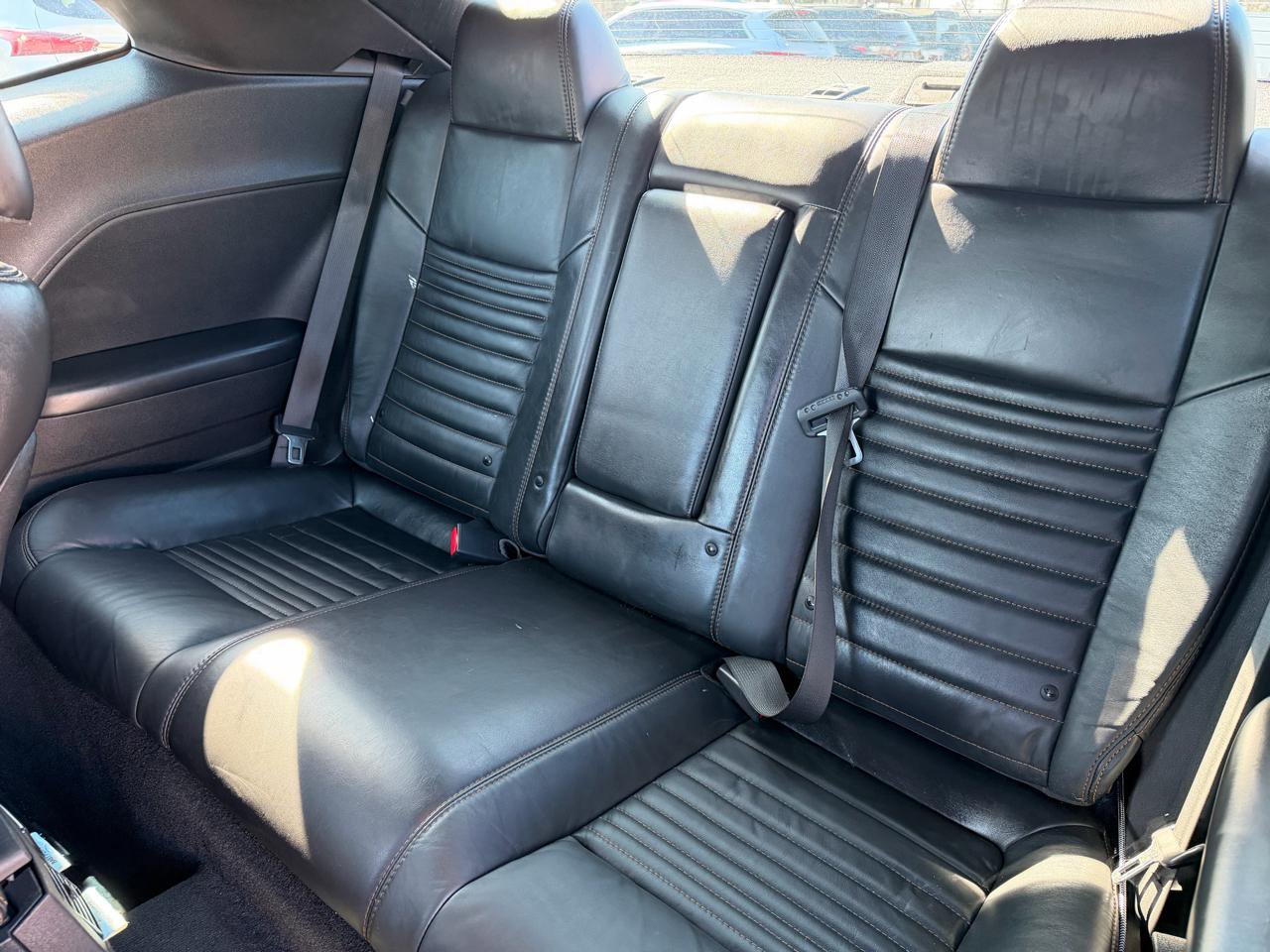 Used 2014 Dodge Challenger R/T image 12