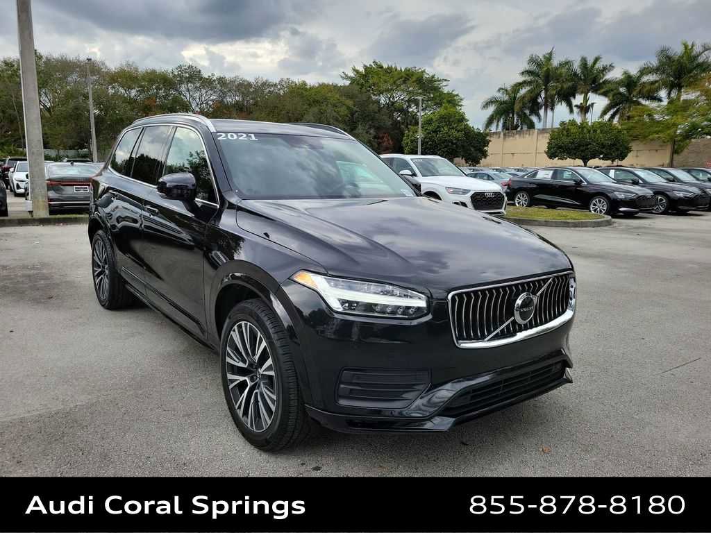 Used 2021 Volvo XC90 T5 Momentum w/ Protection Package Premier image 2