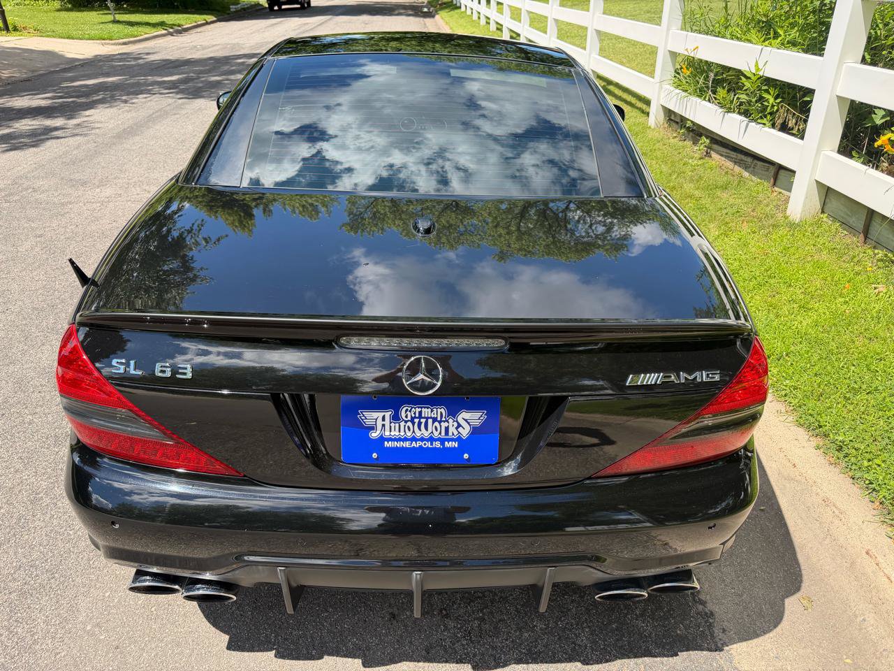 Used 2011 Mercedes-Benz SL 63 AMG image 21