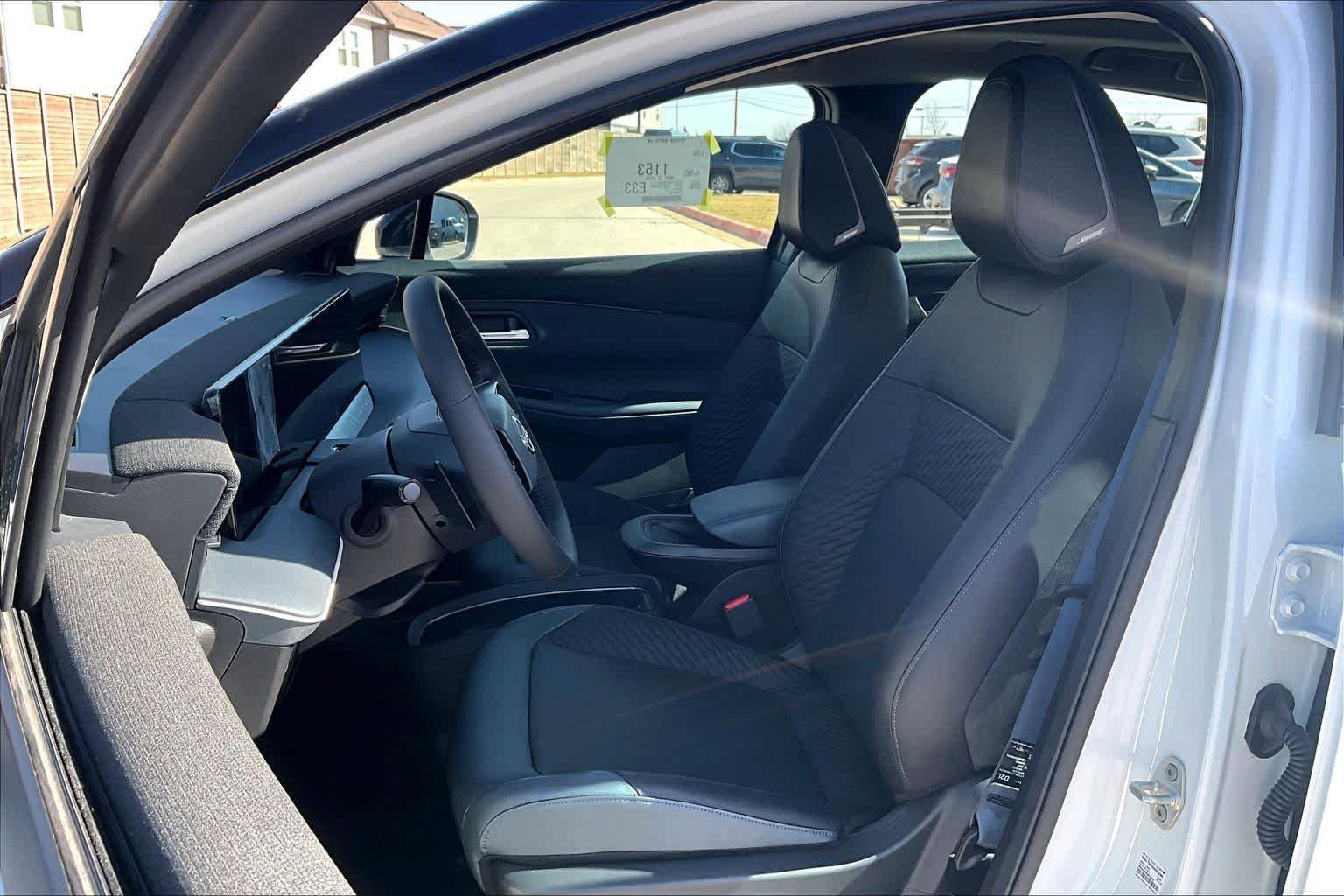New 2026 Nissan Leaf Platinum+ image 15