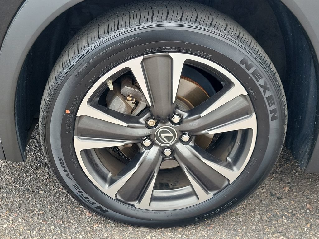 Used 2019 Lexus UX 250h AWD/4WD image 23